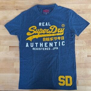 NWOT Superdry Men's Blue Tee with Yellow Graphics